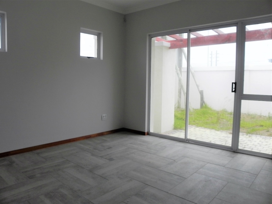 To Let 3 Bedroom Property for Rent in Fountains Estate Eastern Cape